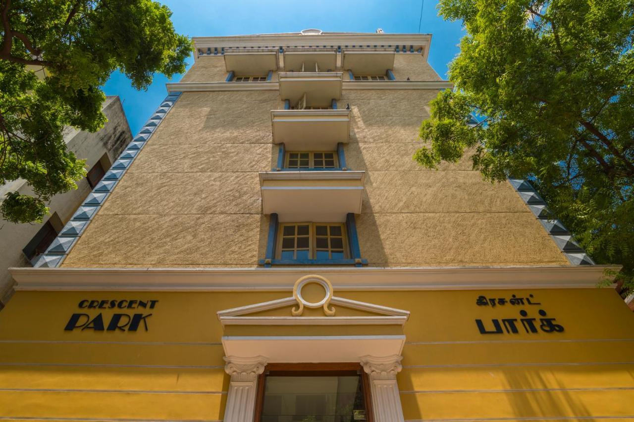 Crescent Park Hotell Chennai Exteriör bild